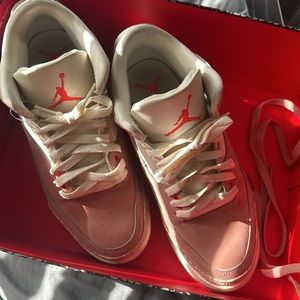 Women’s 8.5 Jordan’s